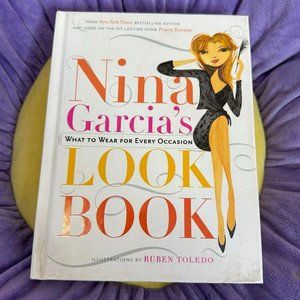NINA GARCIA’S LOOK‎ BOOK